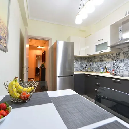 Papafeio Luxury Living 100m2 Apartment *